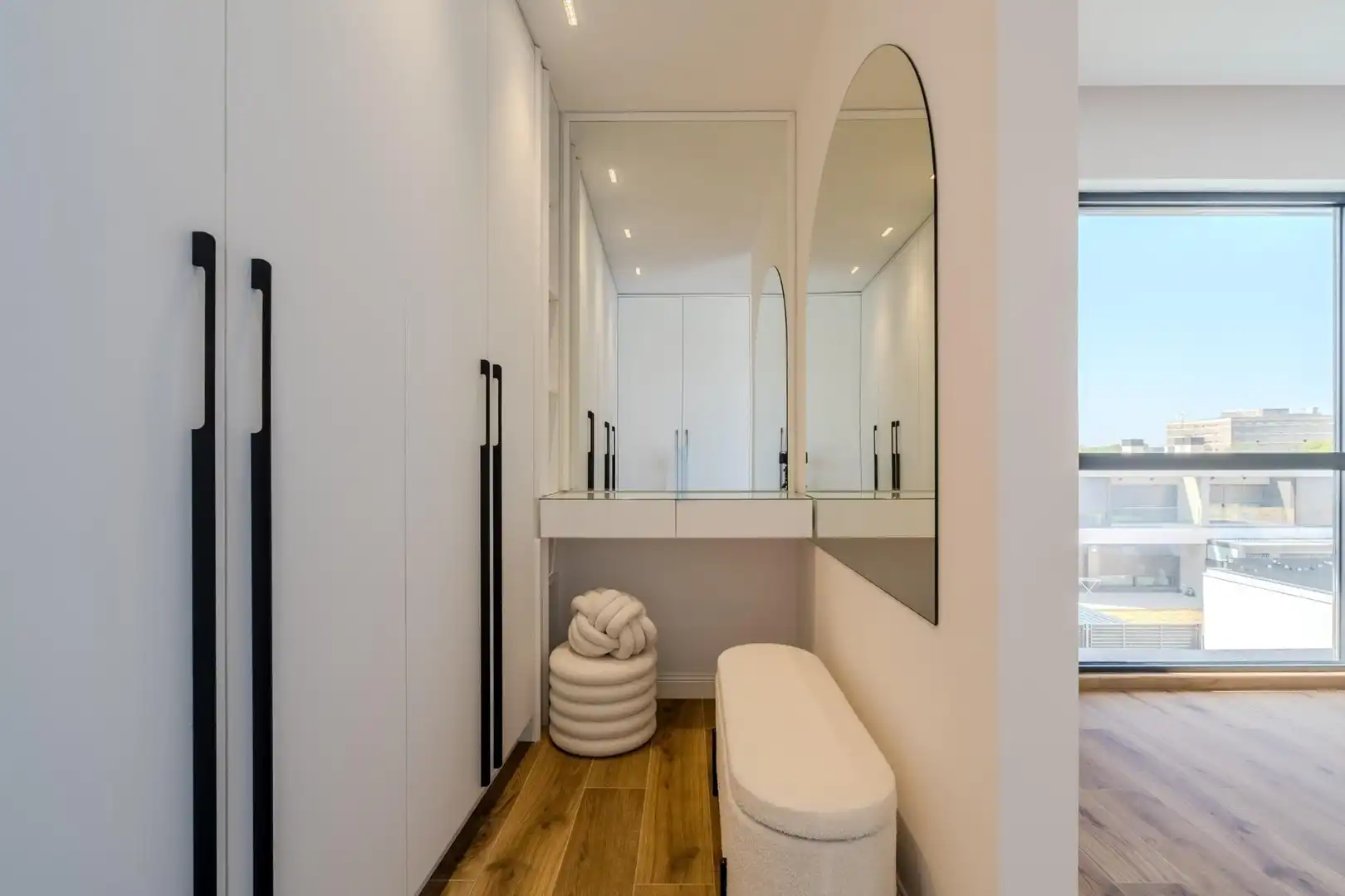 Casa pareada con piscina en venta en Calle Calle Tallín, imagen 41