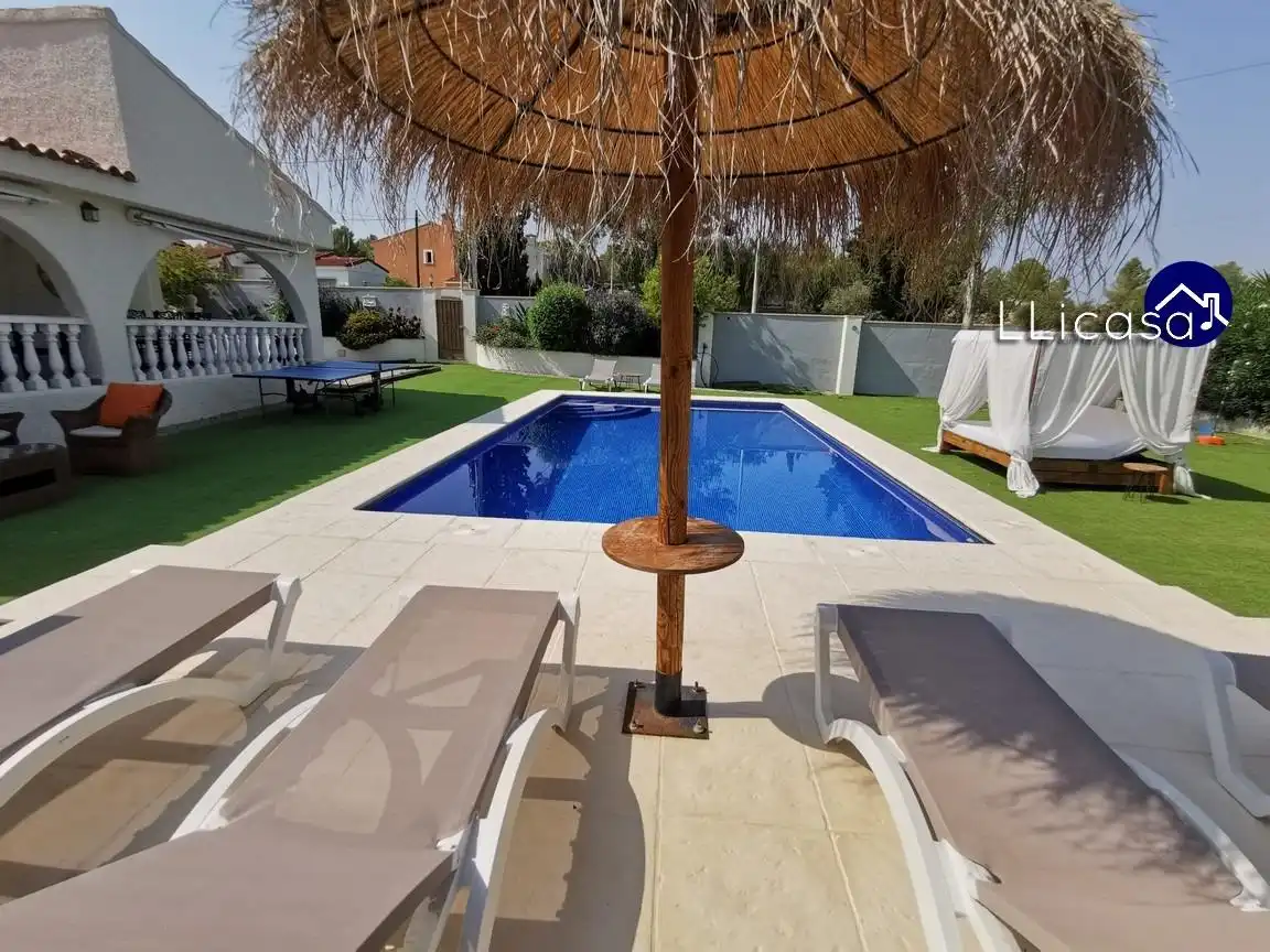 Xalet amb piscina en venda a Urbanizaciones, imagen 40