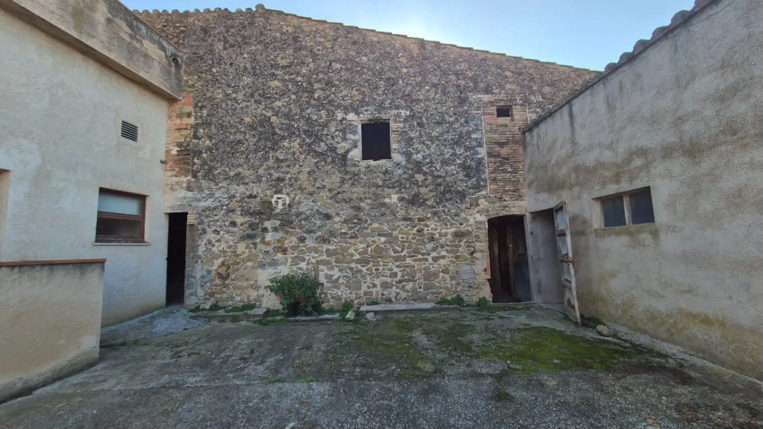 Exterior view of Country homes for sale in Jafre  with Heating, Private garden and Terrace