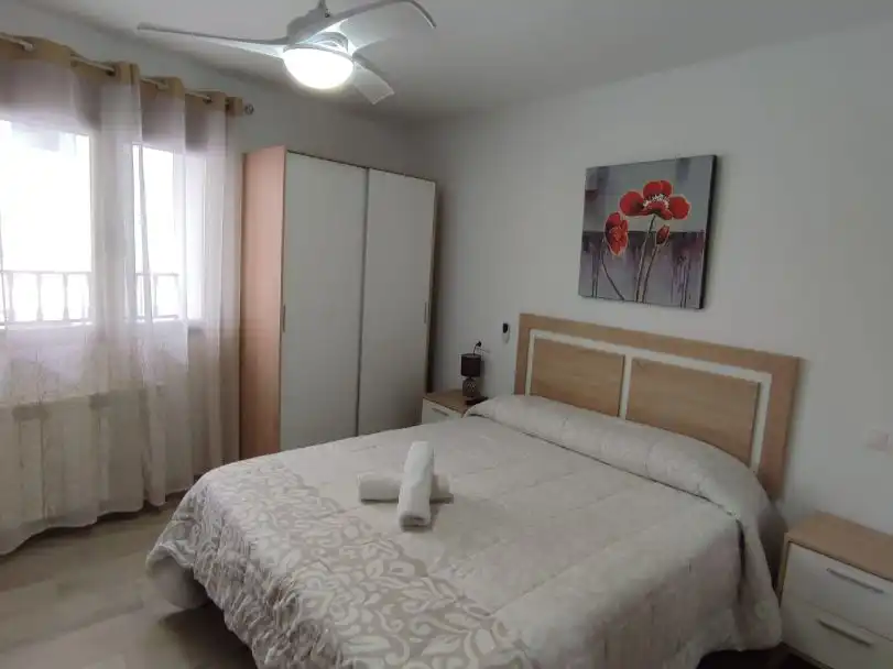 Bedroom of Houses for sale in Cazorla  with Air Conditioner, Terrace and Balcony