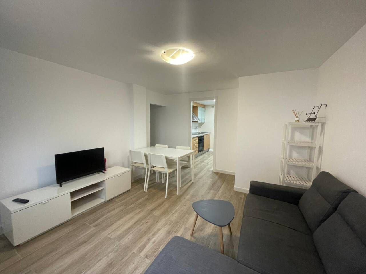 Pis en venda a Avenida Mare de Déu de Bellvitge, Bellvitge, Bellvitge - El Gornal - Granvia LH