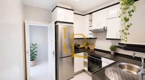 Foto 4 de Piso en venta en Carrer D'antonio Vico, 22, Can Rull, Sabadell