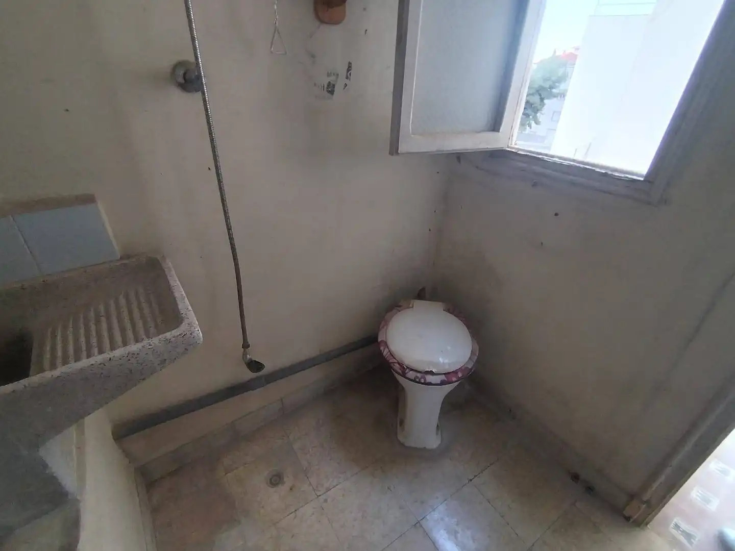 Bathroom of Flat for sale in Elche / Elx  with Balcony