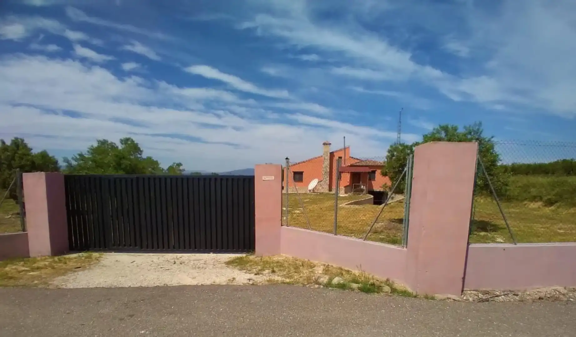 Country house zum Verkauf in La Pobla del Duc