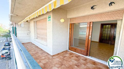 Ubicado en una segunda planta de un edificio sin ascensor, este piso destaca por su excelente distribución y su ambiente cálido y, immagine 3