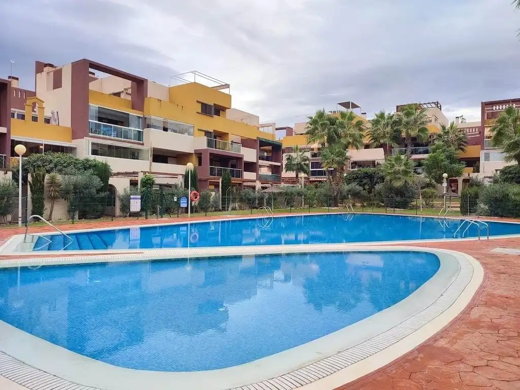 Apartment with pool for sale in Orihuela Costa