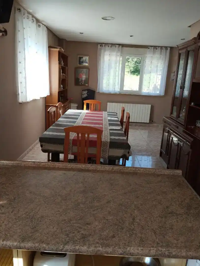 Comedor de Casa o chalet en venta en La Vecilla con Jardín privado, Trastero y Piscina