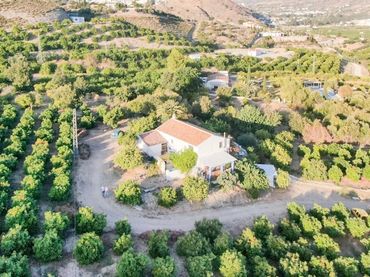Casa rústica con piscina en venta en Partida Polígono 16 Paraje 80 CANCA 202