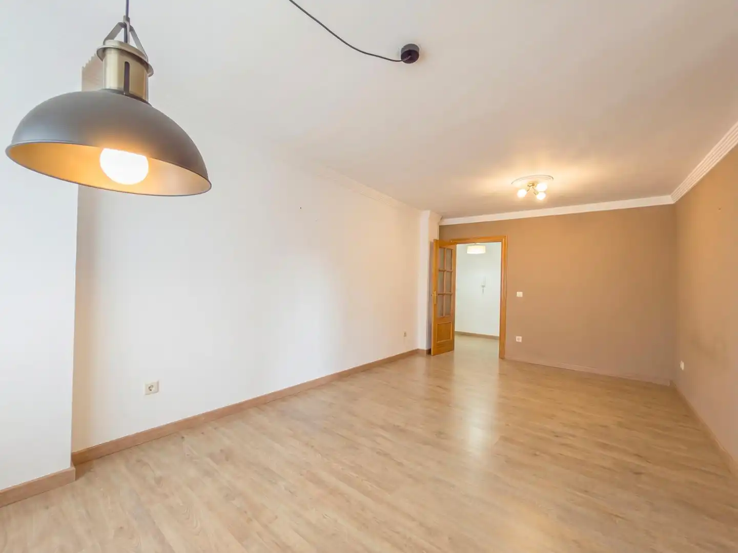 Piso en venta en Estepona con Terraza y Balcón