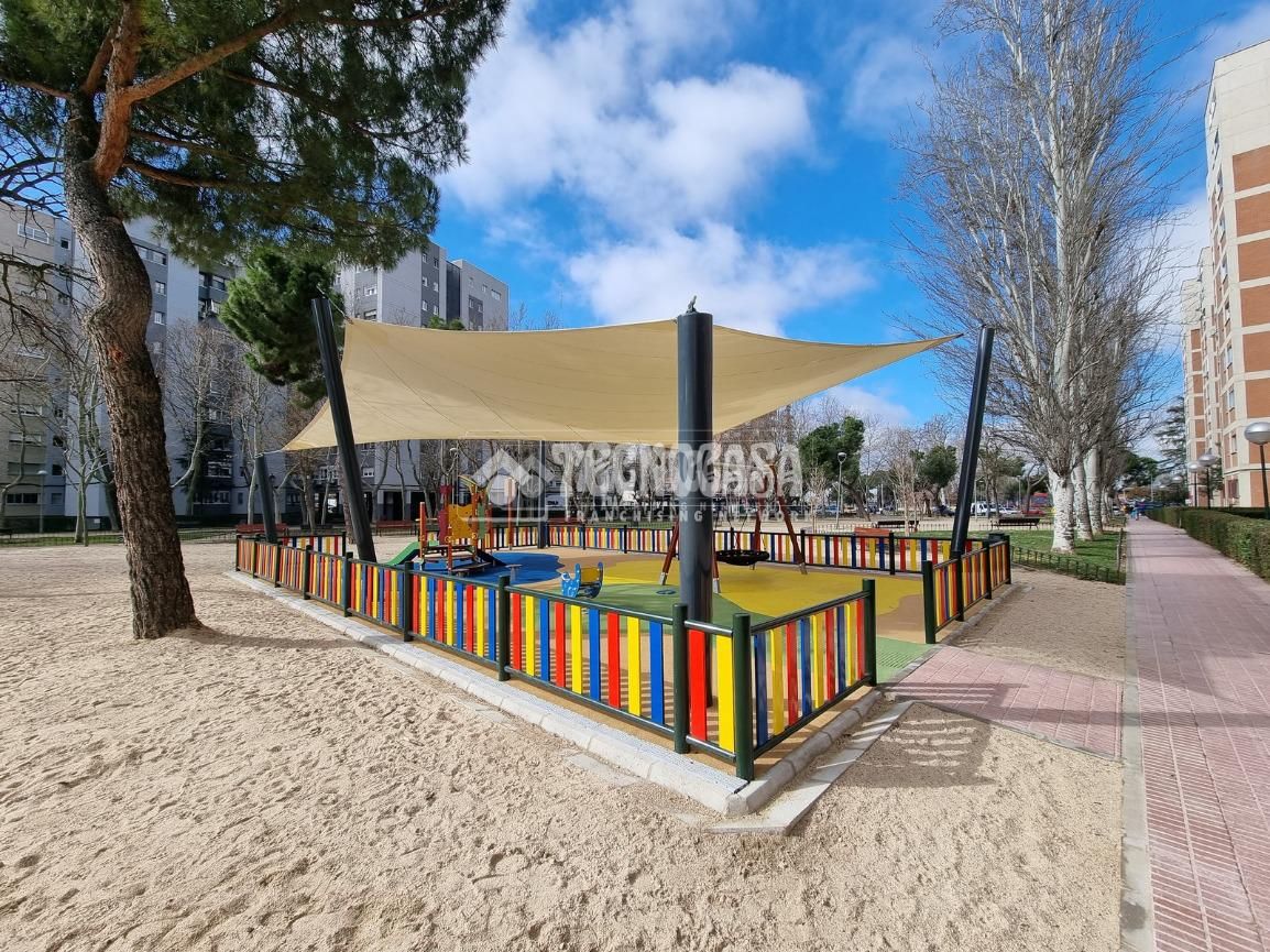 Exterior view of Flat for sale in Móstoles  with Air Conditioner, Heating and Parquet flooring