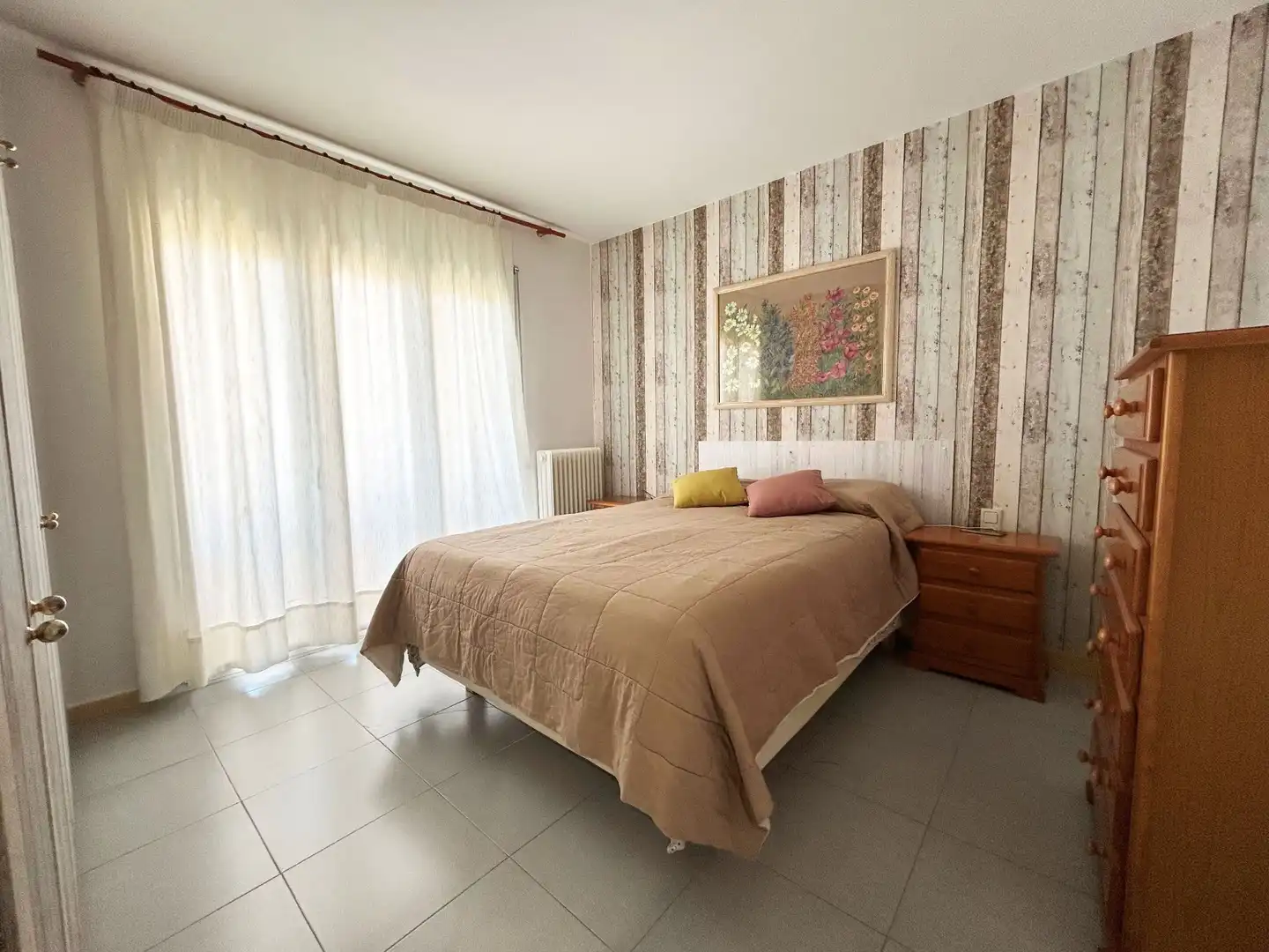 Habitación de Piso en venta en Torelló con Calefacción, Terraza y Trastero