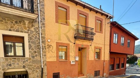 Espectacular casa en el centro de BOÑAR, imagen 2