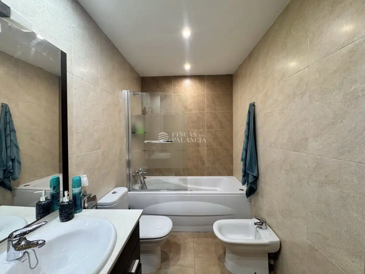 Bathroom of Flat for rent in Geldo, Castellón