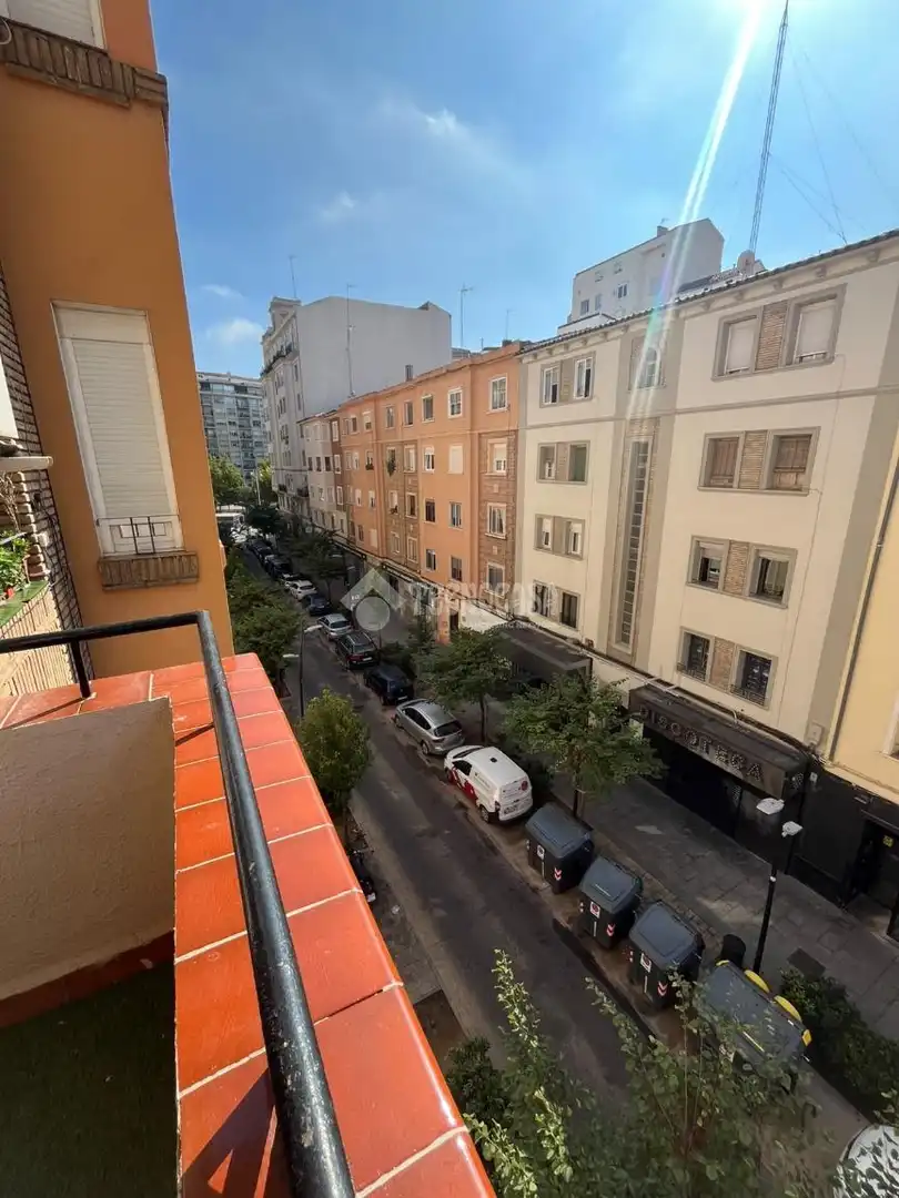 Vista exterior de Piso en venta en Zaragoza con Aire acondicionado, Calefacción y Parquet