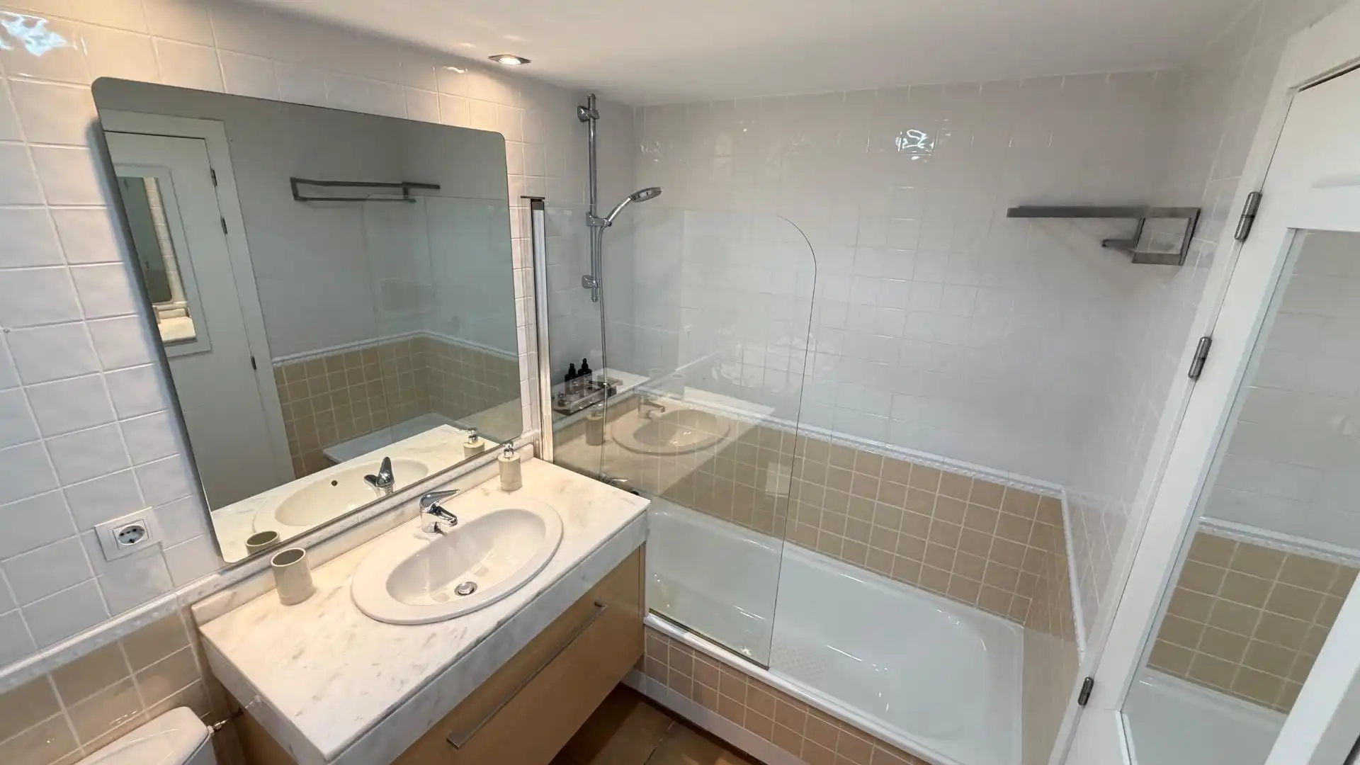 Bathroom of Flat for sale in Altea