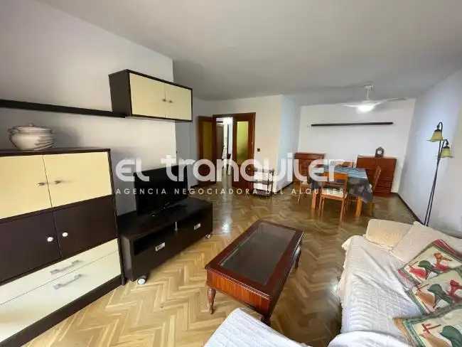 Living room of Flat for rent in Leganés  with Parquet flooring, Terrace and Furnished