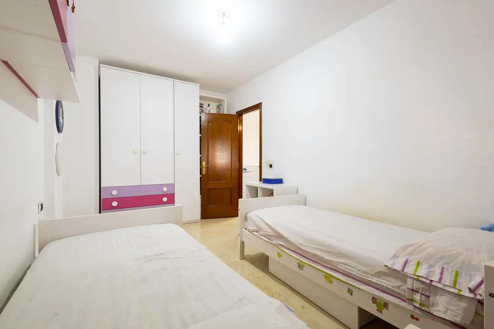 Habitación de Casa adosada en venta en Candelaria con Terraza, Trastero y Balcón