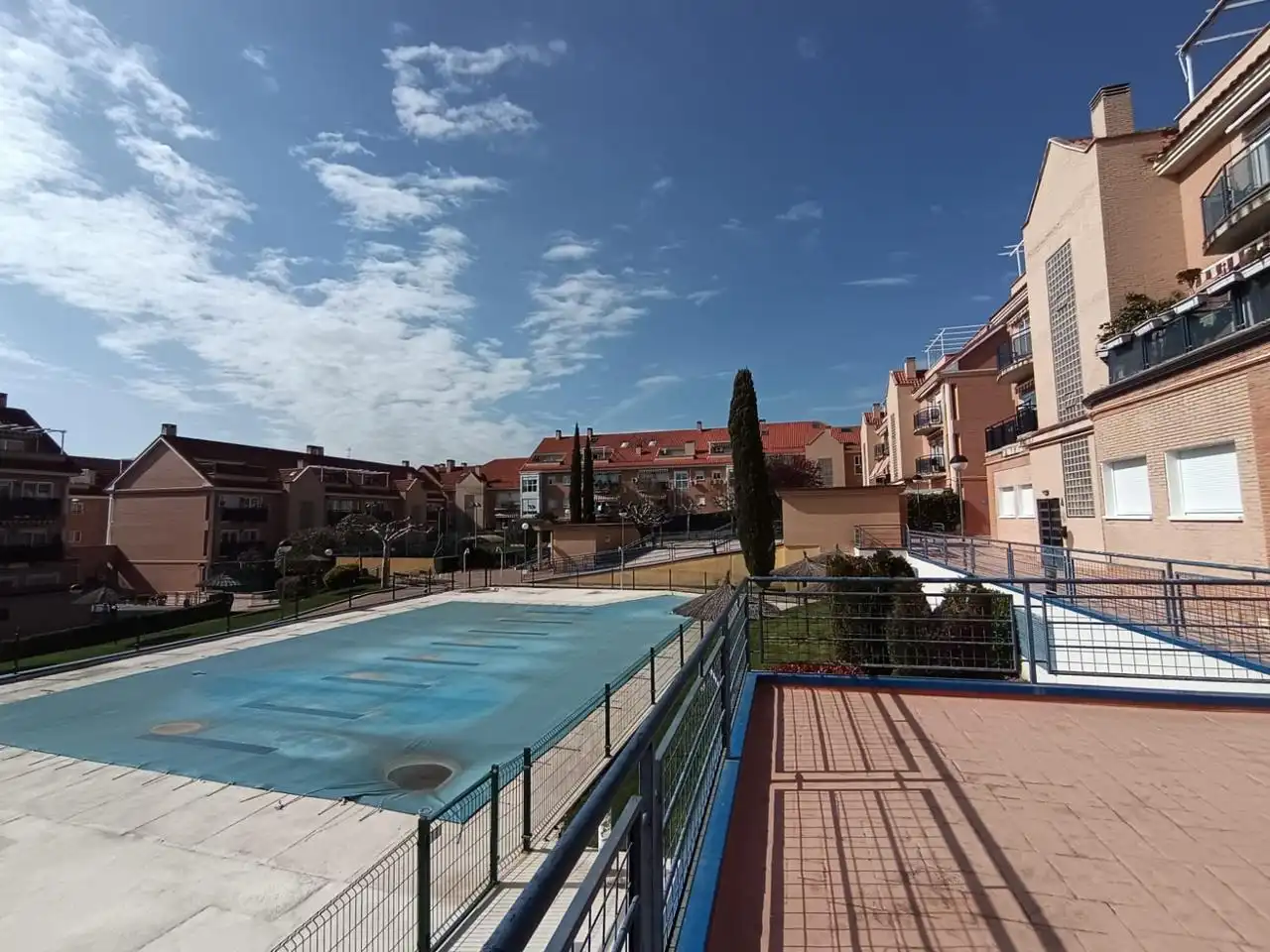 Piscina de Piso en venta en Villanueva del Pardillo con Calefacción, Parquet y Terraza
