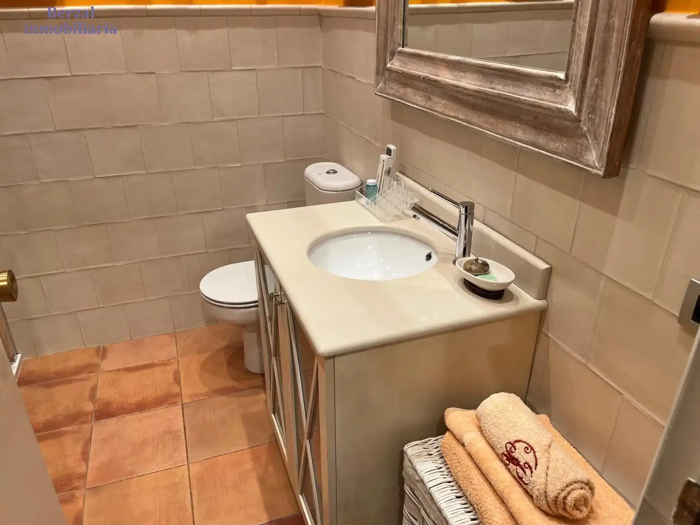 Bany de Casa o xalet en venda en Sorzano amb Jardí privat, Terrassa i Traster