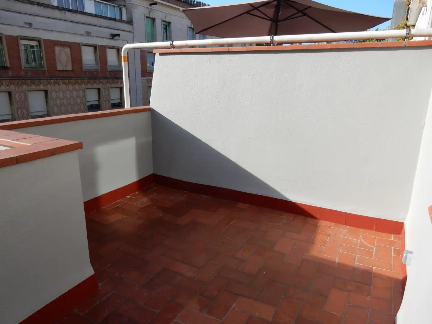 Terrassa de Estudi de lloguer en Barcelona amb Aire condicionat, Calefacció i Parquet