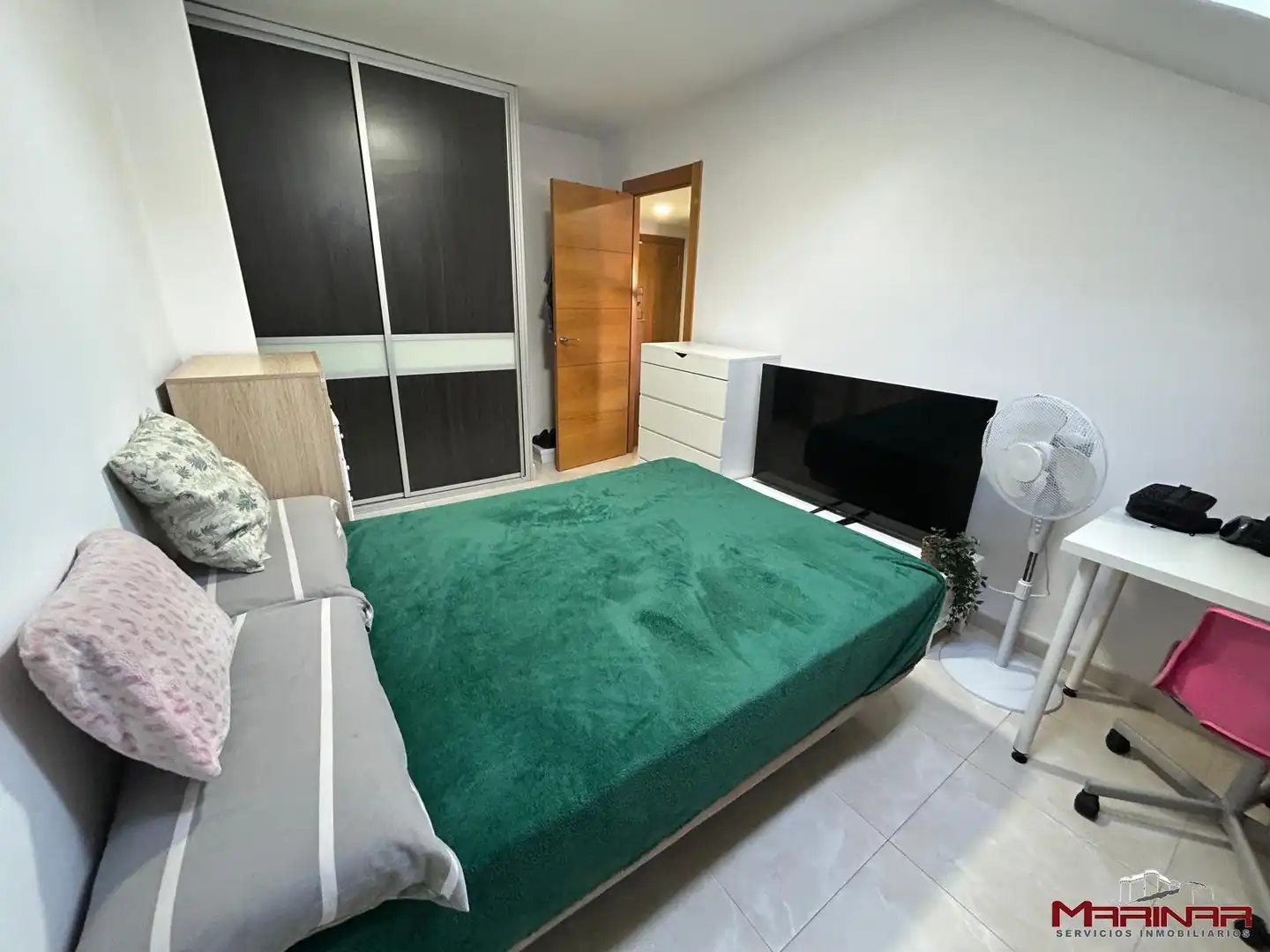Bedroom of Flat for sale in Borox  with Air Conditioner, Heating and Terrace