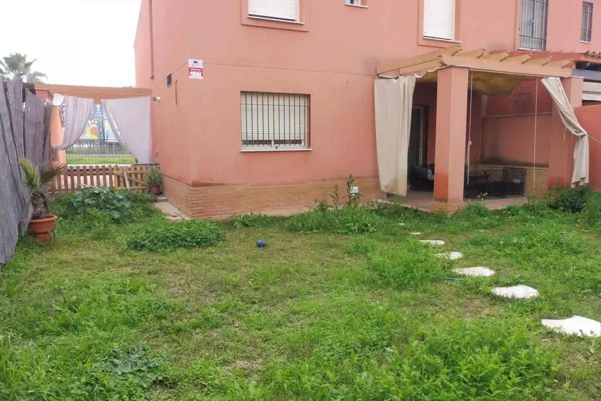 Casa o xalet de lloguer a Sanlúcar la Mayor