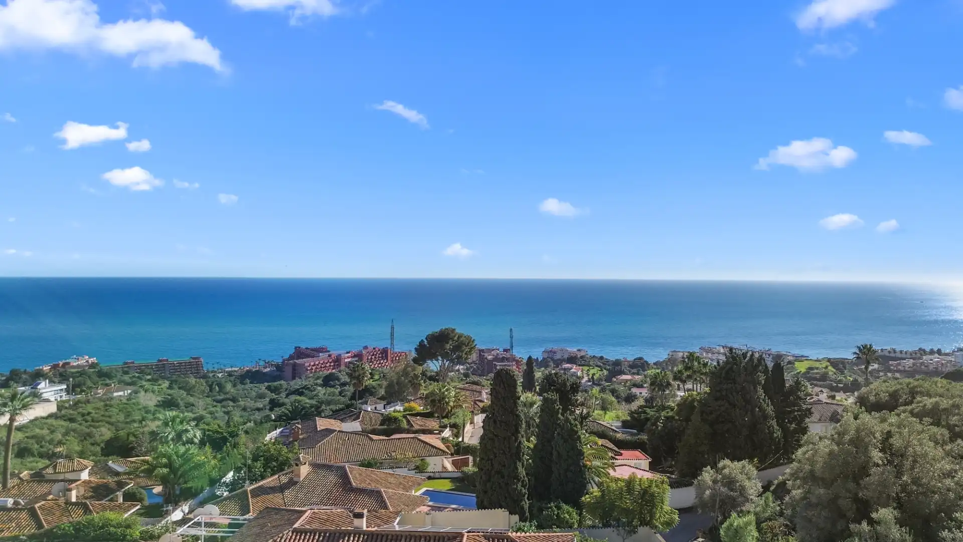 Exterior view of Houses for sale in Benalmádena  with Air Conditioner, Heating and Private garden