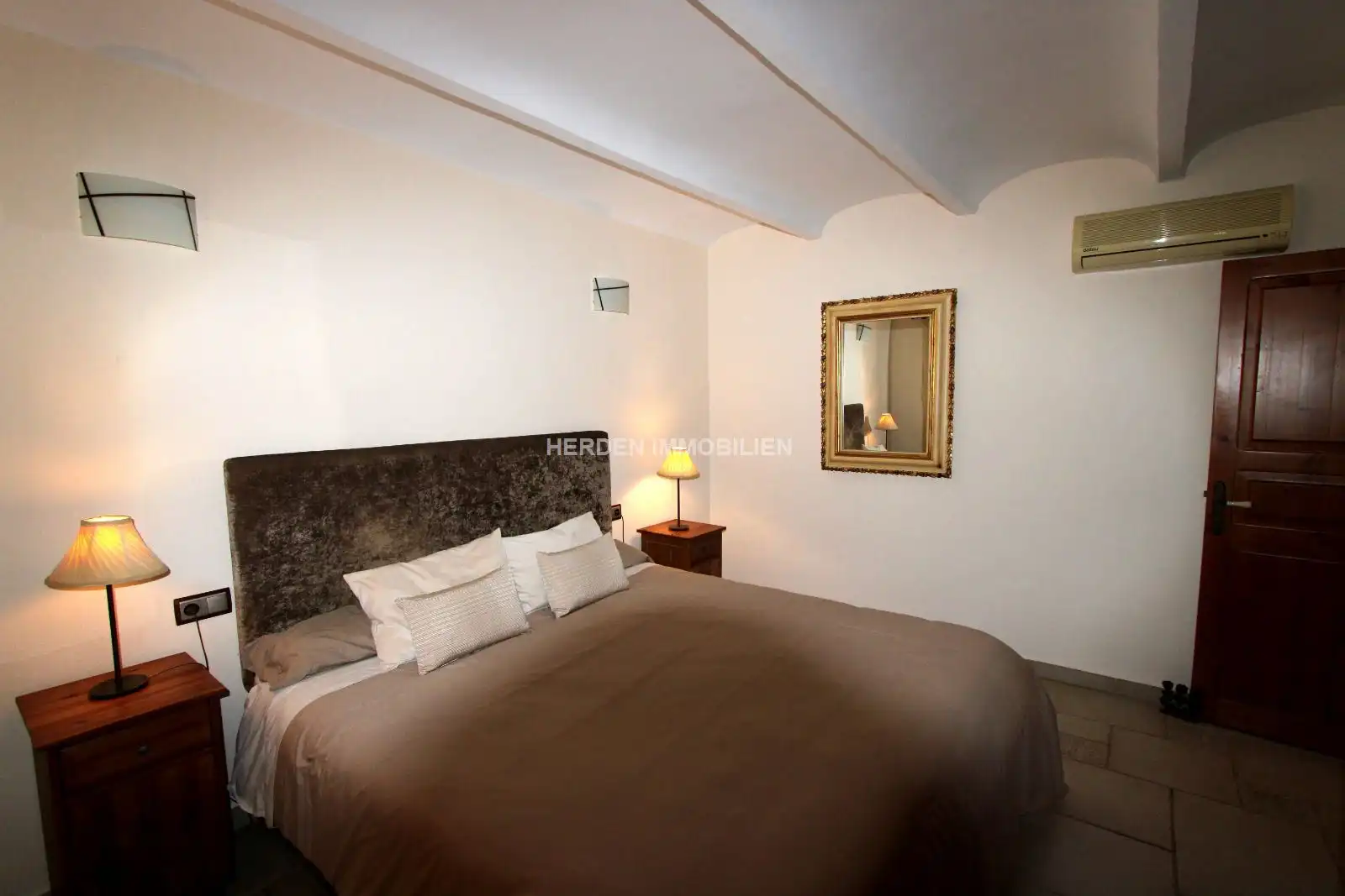 Habitación de Finca rústica en venta en Calvià con Aire acondicionado, Calefacción y Terraza