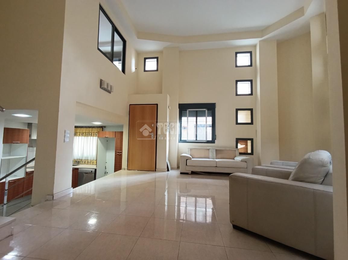 Sala d'estar de Dúplex en venda en Alfara del Patriarca amb Aire condicionat i Parquet