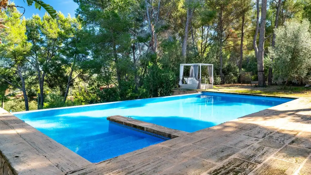 Piscina de Casa o chalet de alquiler en Esporles con Calefacción
