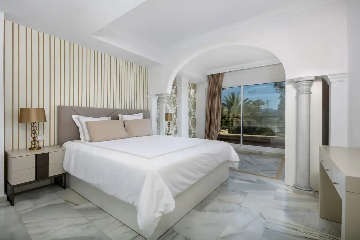 Apartament amb terrassa en venda a Nueva Andalucía, imagen 13