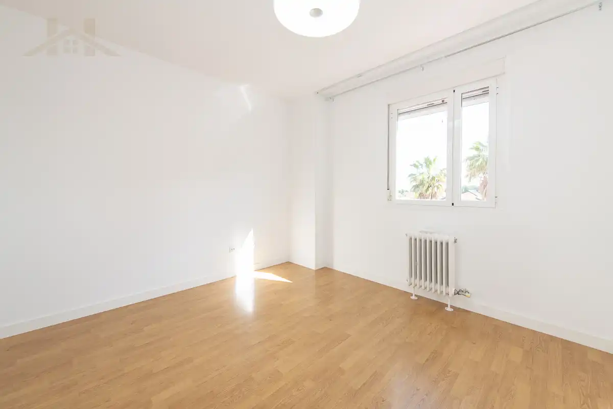 Habitación de Piso en venta en Boadilla del Monte con Aire acondicionado, Calefacción y Trastero