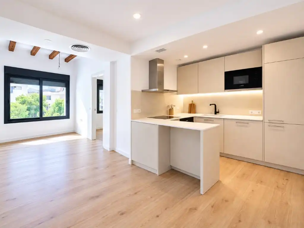 Piso con terraza en venta en Calle Graupera