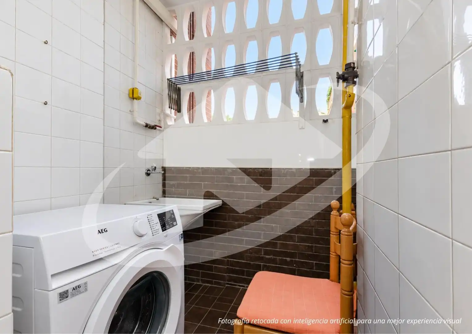 Piso con terraza en venta en Carrer dels Comtes de Bell-lloc, imagen 25