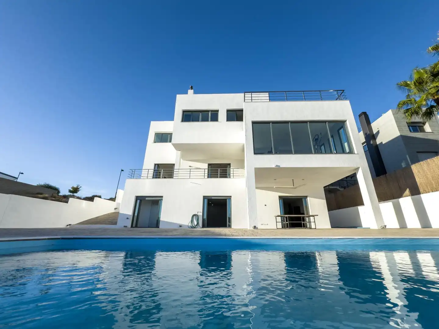 Piscina de Casa o xalet en venda en La Zubia amb Aire condicionat, Calefacció i Jardí privat