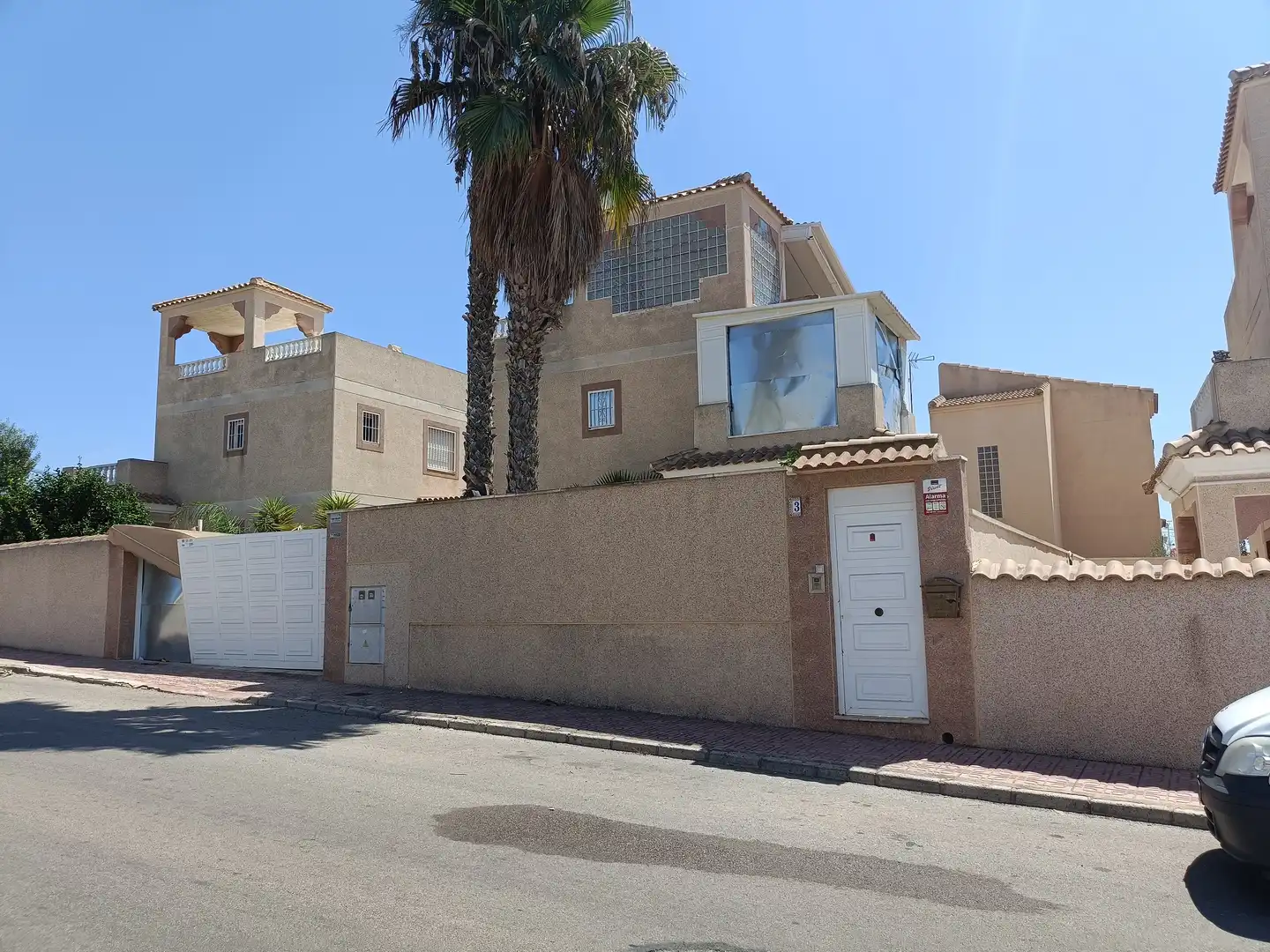 Casa bifamiliare in vendita a Av Castuera (Urb San Luis)