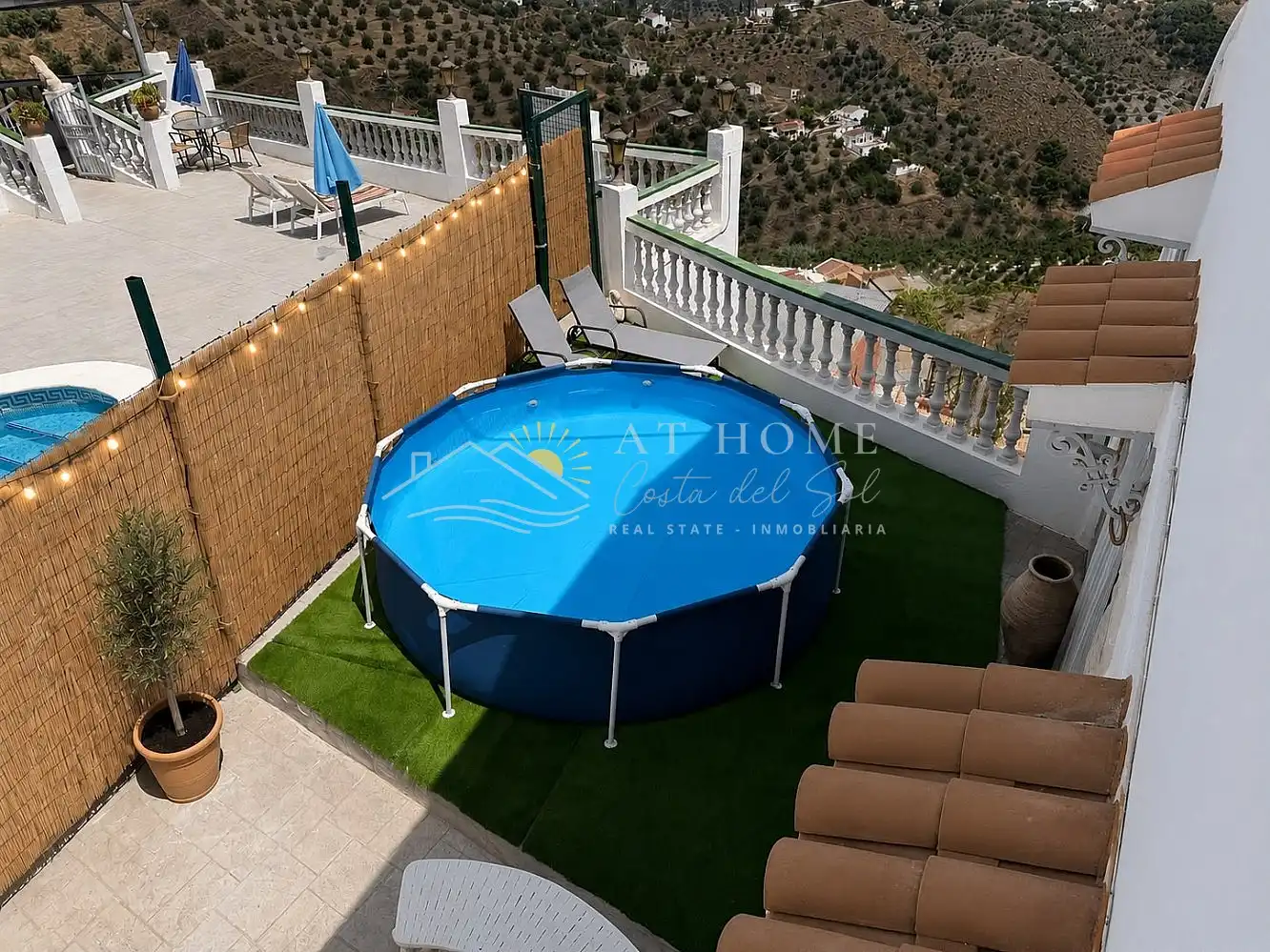 Schwimmbecken von Country house zur Miete in Frigiliana mit Schwimmbad und Haustiere erlaubt
