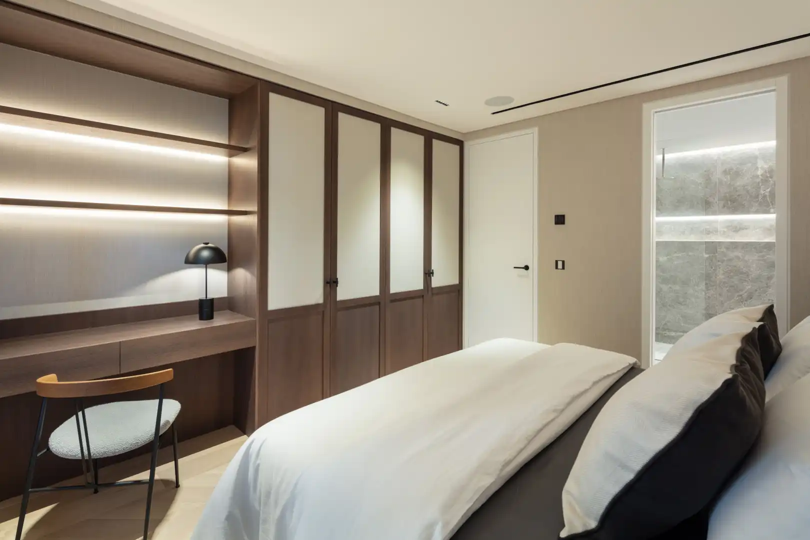 Apartament amb terrassa en venda a Milla de Oro, imagen 17