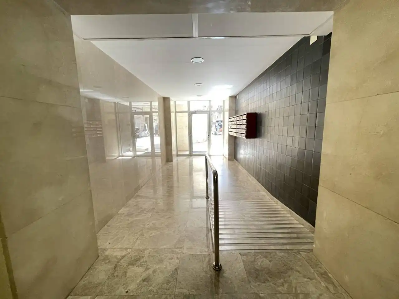 Flat for rent in Barcelona  with Parquet flooring