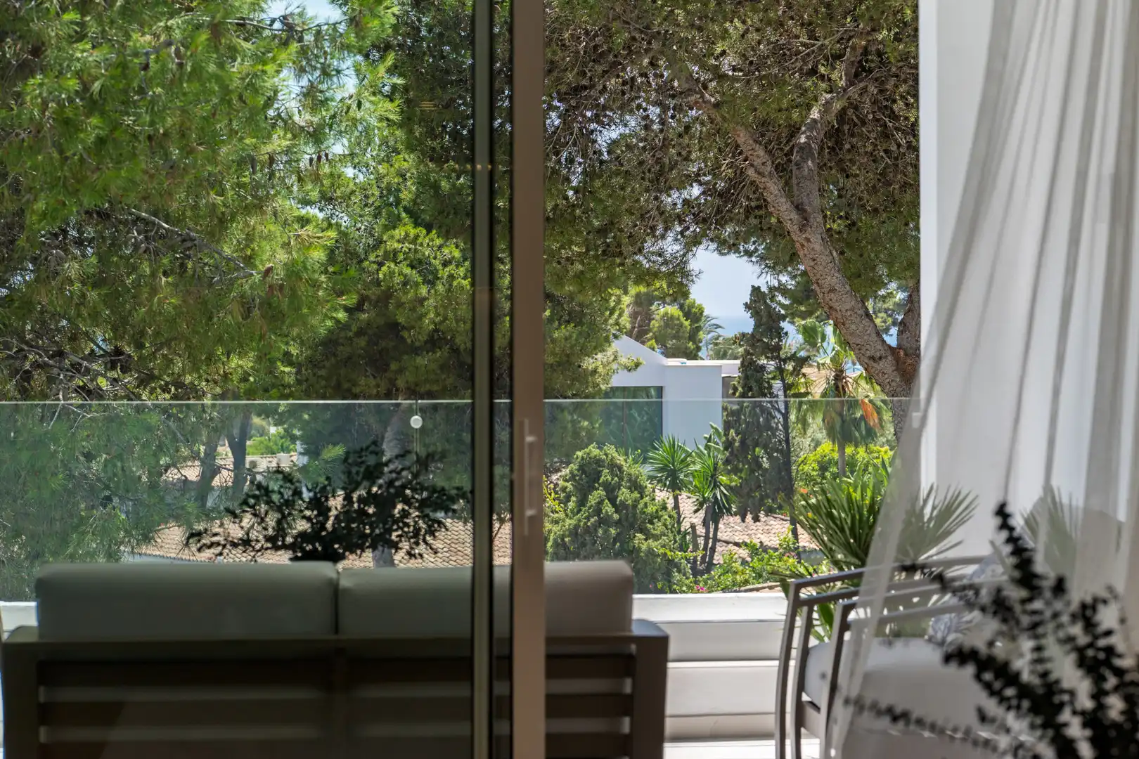 Terrasse von Dachboden zum Verkauf in Marbella mit Klimaanlage, Terrasse und Schwimmbad