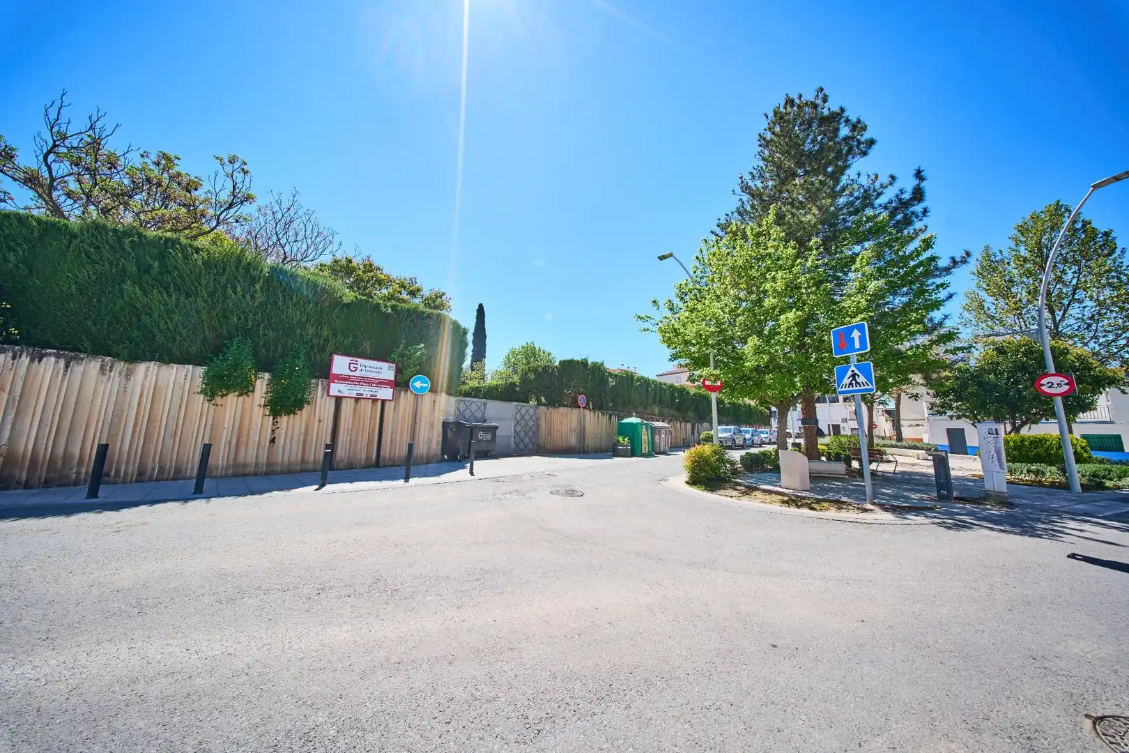 Parkplatz von Garage zum Verkauf in La Zubia