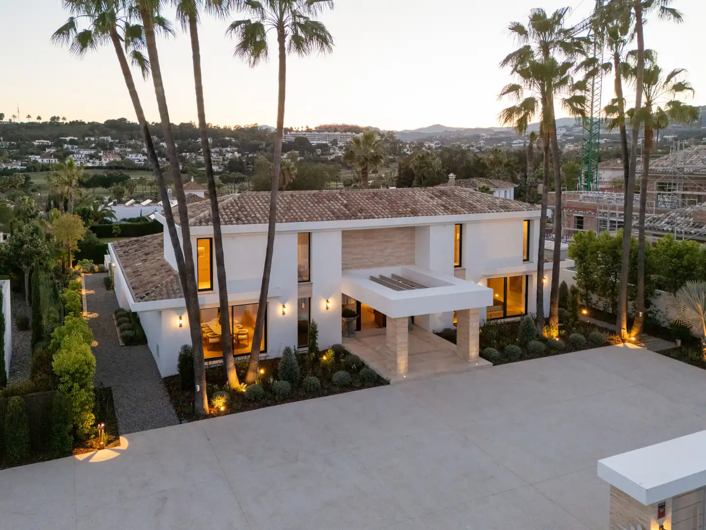House with pool for sale in Nueva Andalucía, imagen 54