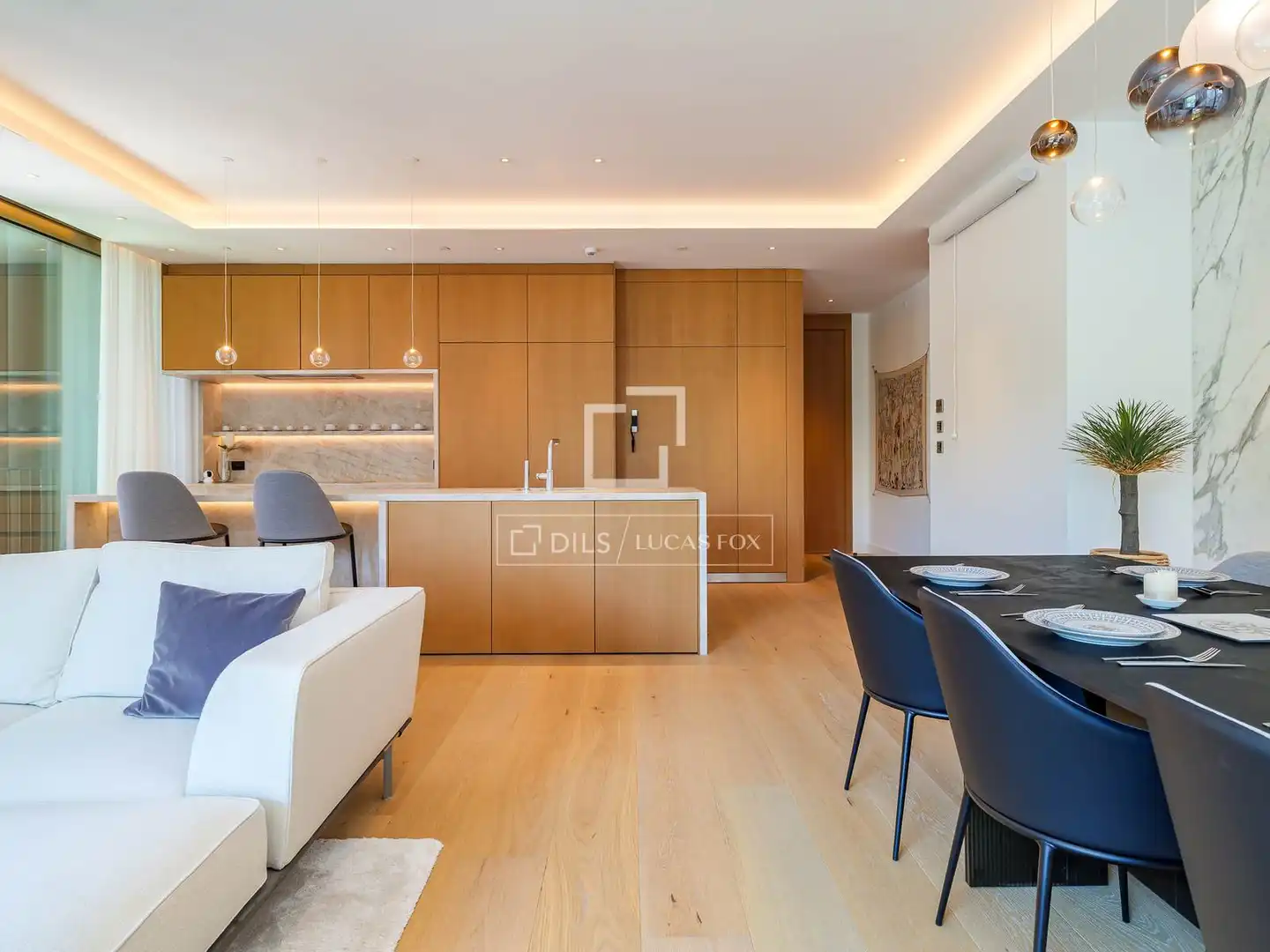 Außenansicht von Wohnung zum Verkauf in Barcelona mit Klimaanlage, Heizung und Parkett