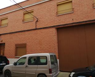 Vista exterior de Casa o xalet en venda en Manzanares amb Aire condicionat