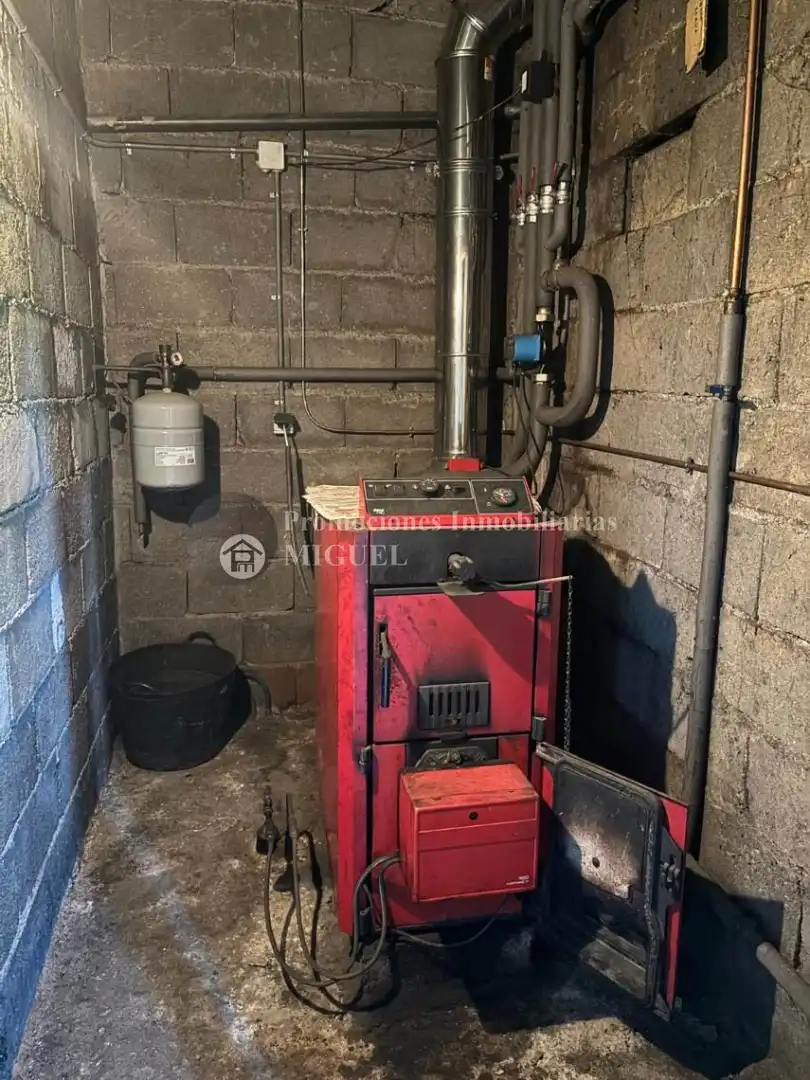 Casa amb terrassa en venda a Verín, imagen 7
