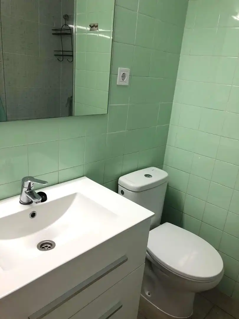 Baño de Apartamento en venta en Gandia con Jardín privado, Terraza y Balcón
