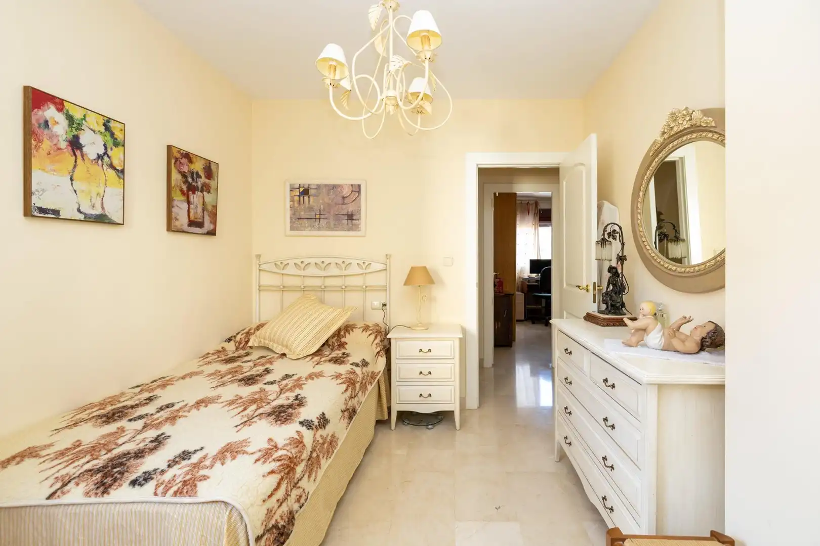 Bedroom of Houses for sale in Granada  with Heating, Private garden and Terrace