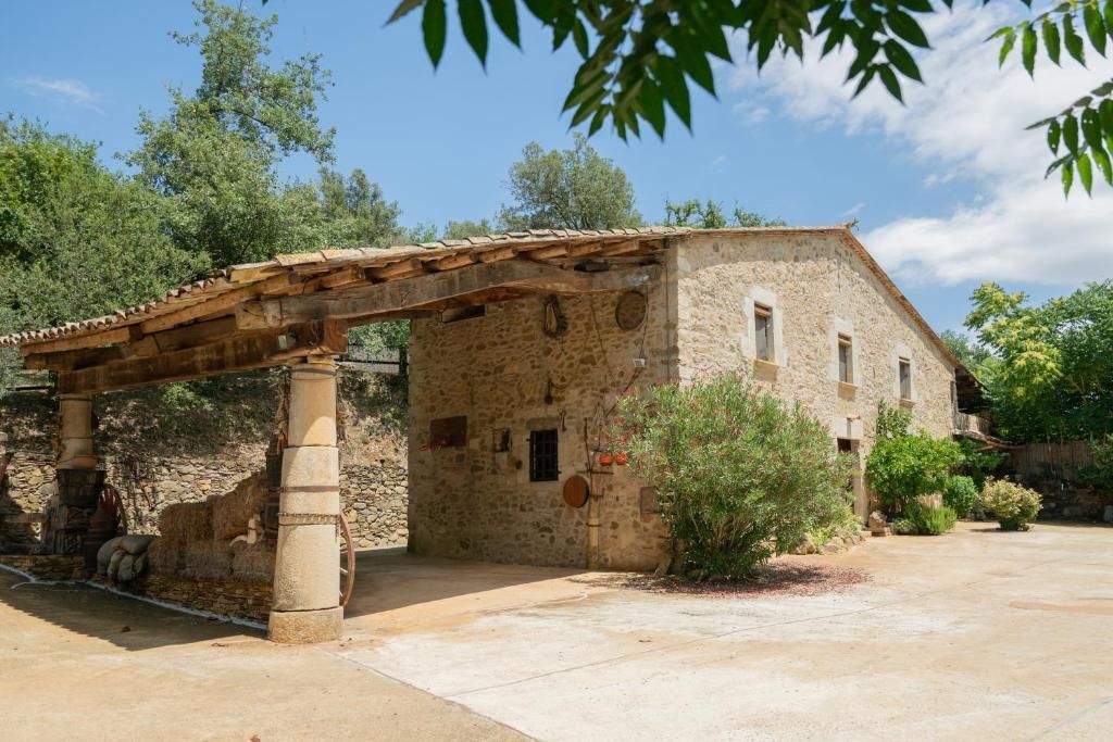 Vista exterior de Finca rústica en venta en Aiguaviva con Calefacción, Jardín privado y Piscina