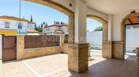 Foto 5 de Casa adosada en venda a Condequinto, Montequinto