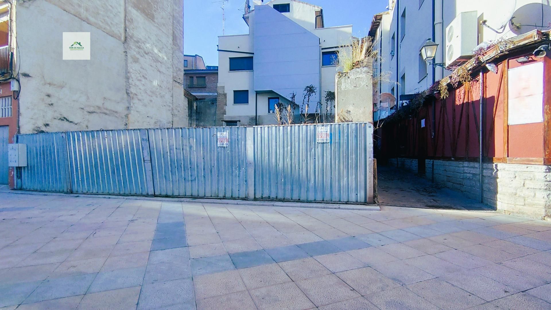 Exterior view of Residential for sale in  Huesca Capital